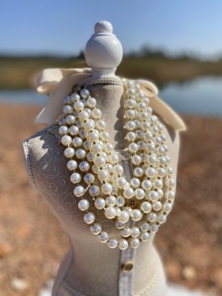 accesorios-de-moda-collar-de-perlas-mujer