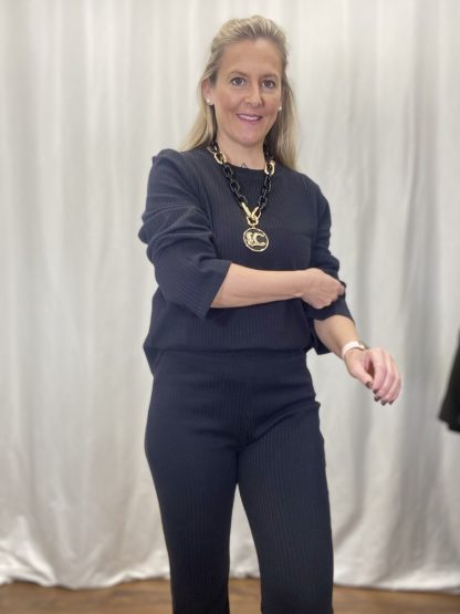 sueter-algodon-sudadera-canale-tejido-suave-pantalon-en-conjunto-total-look