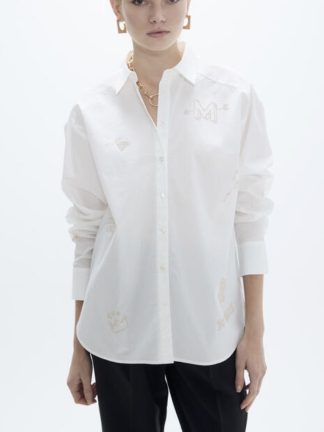 mujer-otoño-moda-clásica-camisa-Blanca-oversize