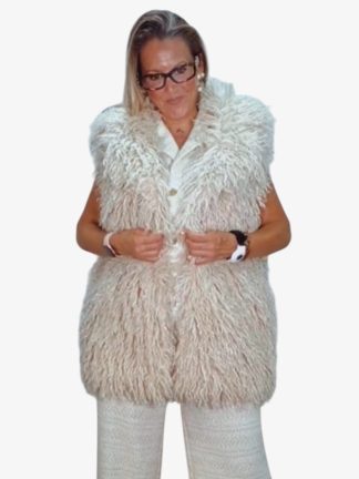 chaleco elegante-mujer-pelo-largo
